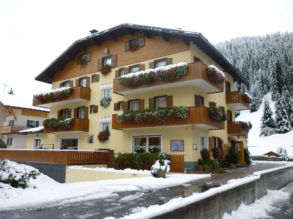 Hotel I Rododendri Valfurva Exterior foto