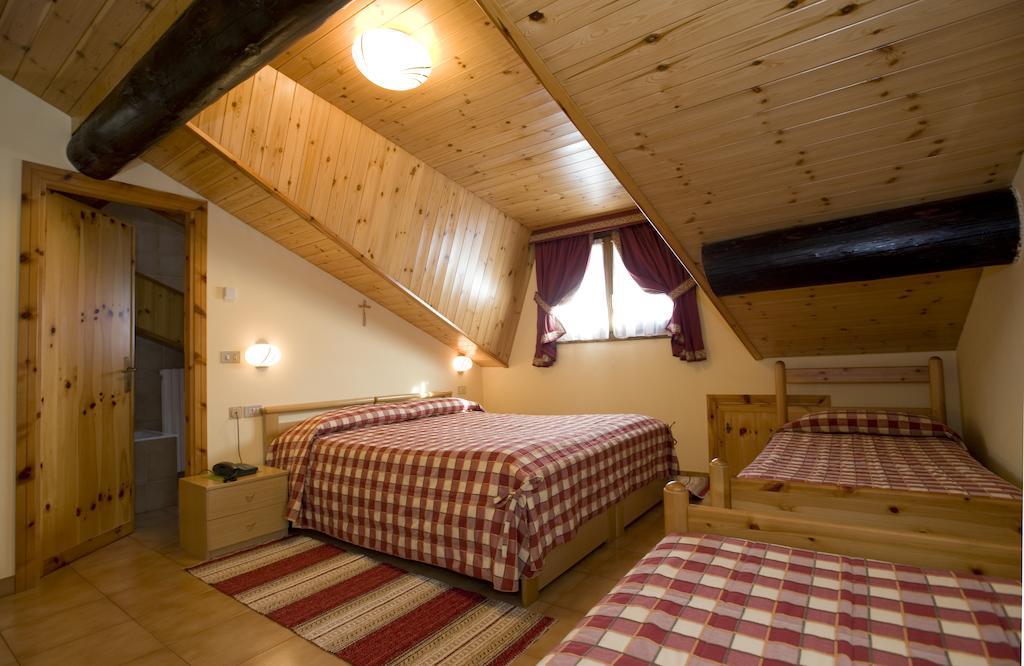 Hotel I Rododendri Valfurva Zimmer foto