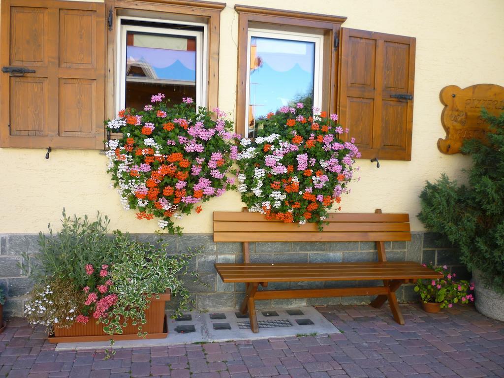 Hotel I Rododendri Valfurva Exterior foto